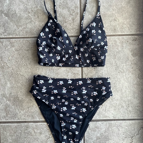 Floral High Waisted Bikini - Picture 5 of 5
